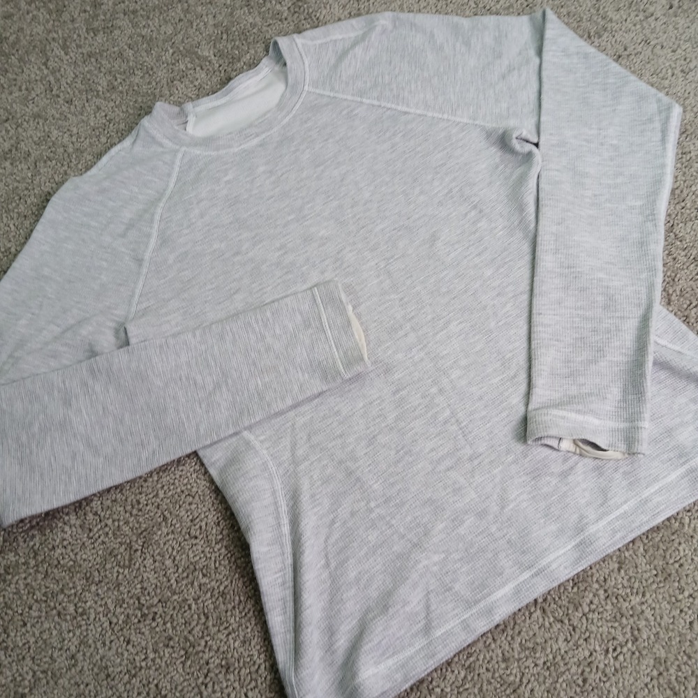 Lululemon Heathered Grey Waffle Knit Long Sleeve Thumbhole Active Top Women M